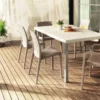 Mesa BRIVANA ALTA blanca ambientada en terraza
