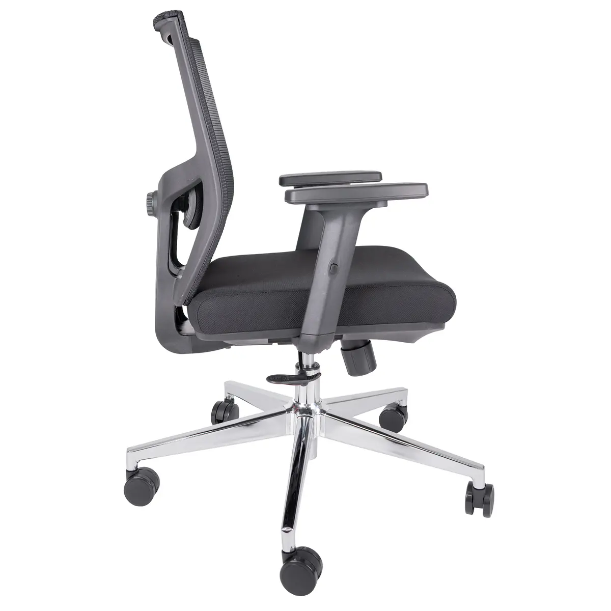 Elvia Cromado – Vista lateral Elvia Cromado silla ergonómica negra vista lateral