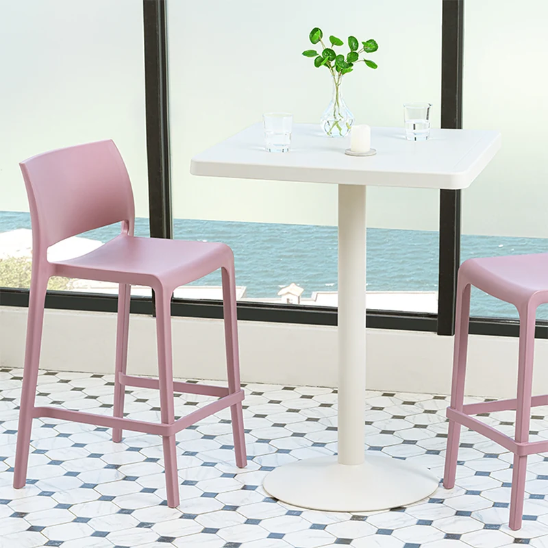 Mesa Milena media 10283 ambientada